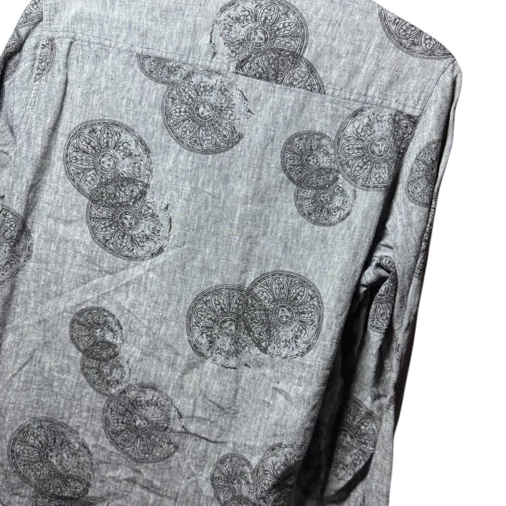 Gray Patterned Button-Up Shirt - Picture 4 of 4
